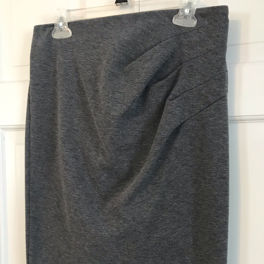 🌻Scrunch pencil skirt🌻